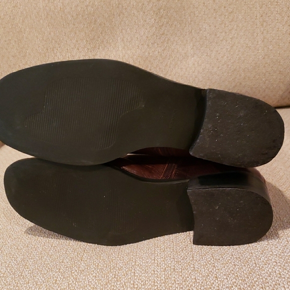 Brown Leather Heeled Boots with Buckle Detail - Picture 6 of 12